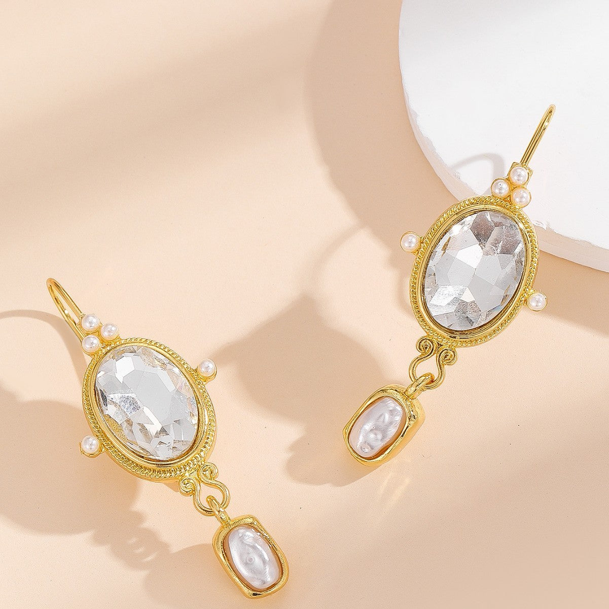 European And American Retro Fashion Creative Female Earrings