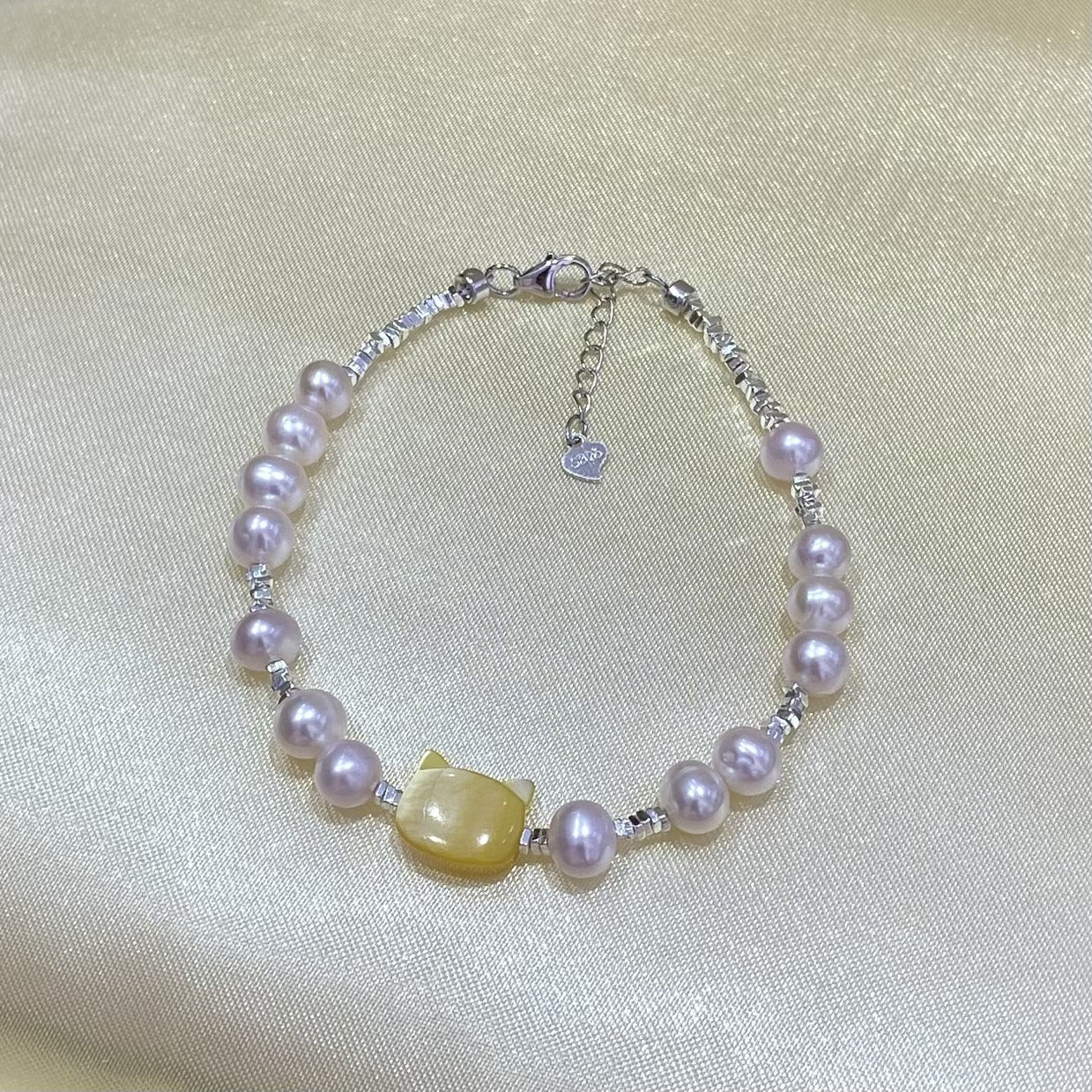 Cute Cat Freshwater Pearl Small Silver Bracelet