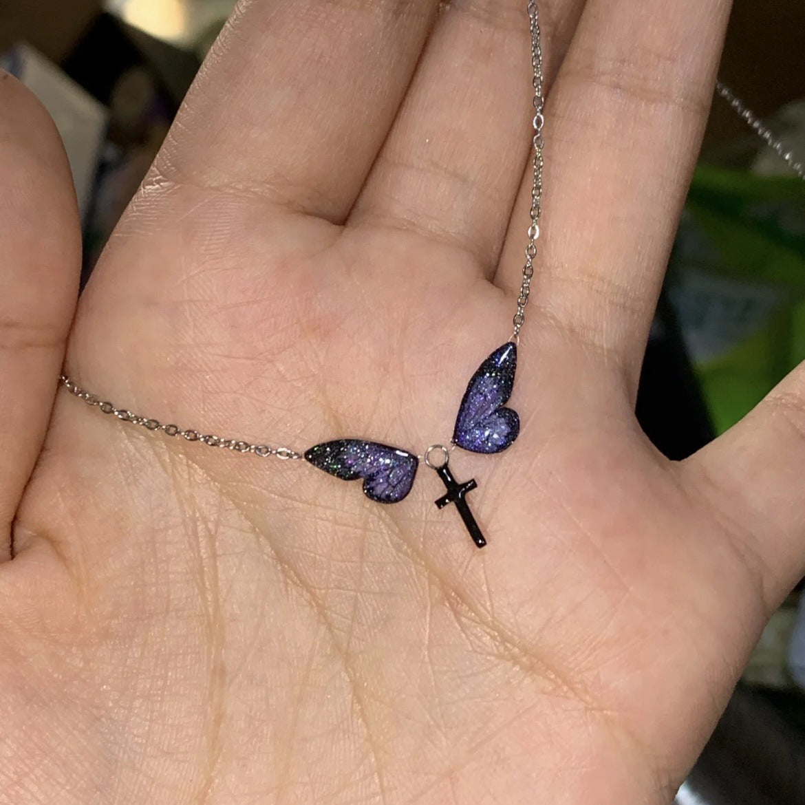 Eternal Night Butterfly Oil Dripping Clavicle Chain Fashion