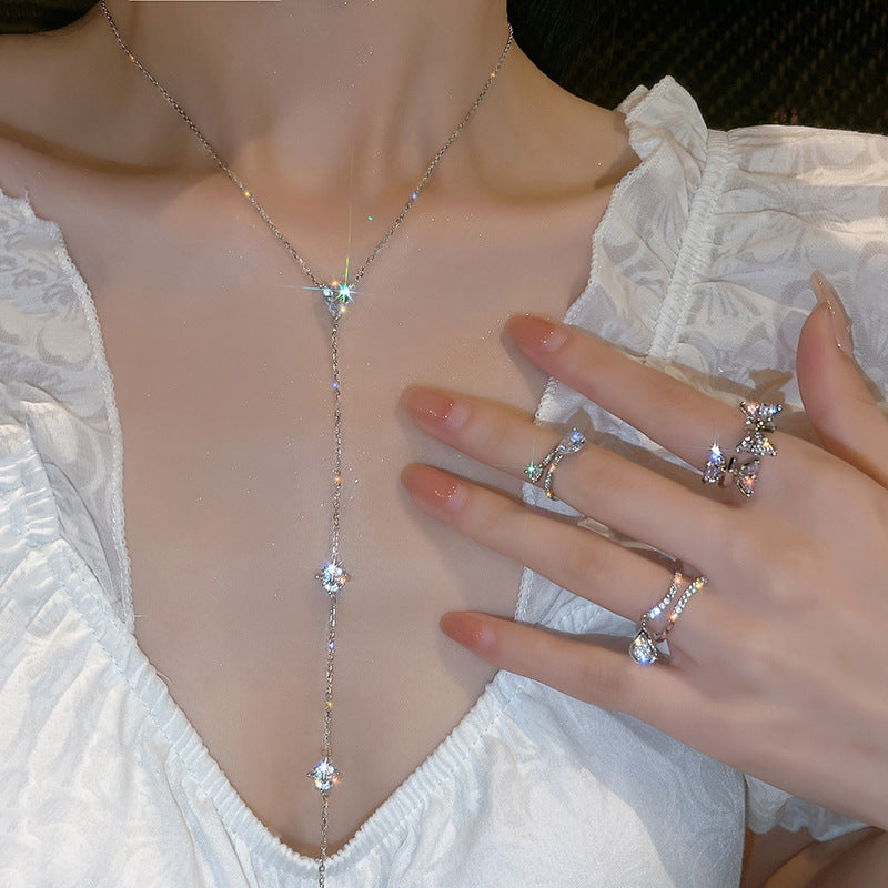 Light Luxury High-grade Zircon Water Drops Circle Necklace