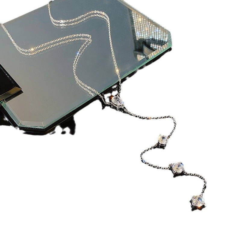 Light Luxury High-grade Zircon Water Drops Circle Necklace