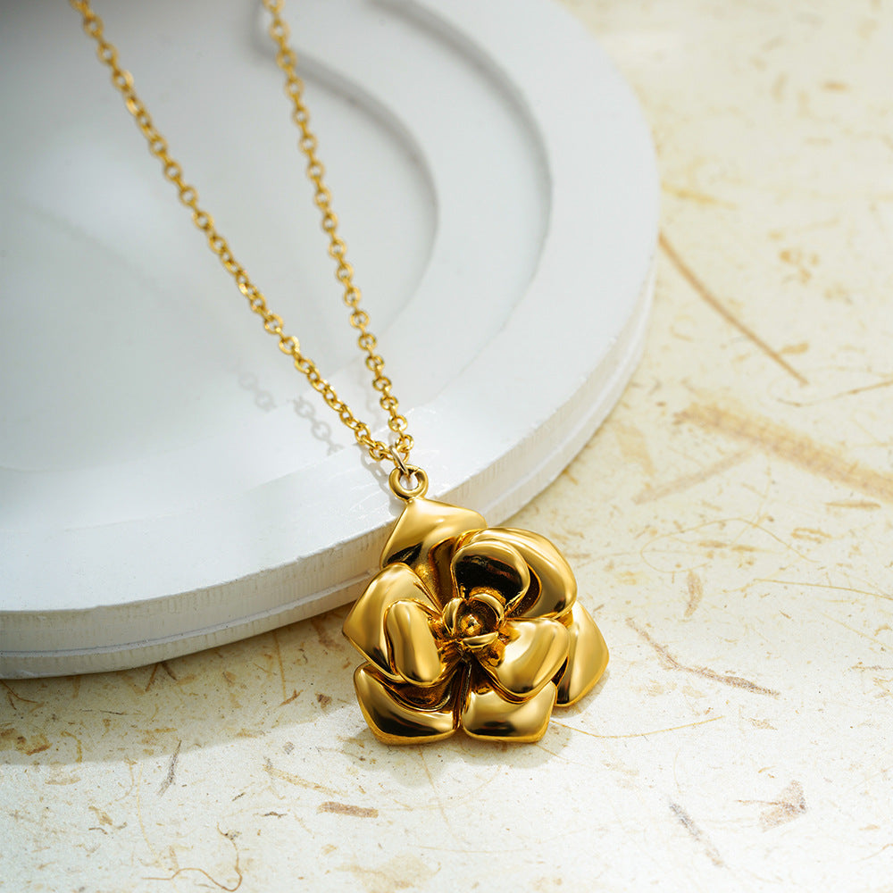 Elegant Necklace Plated 18K Real Gold Rose Flower Light Luxury