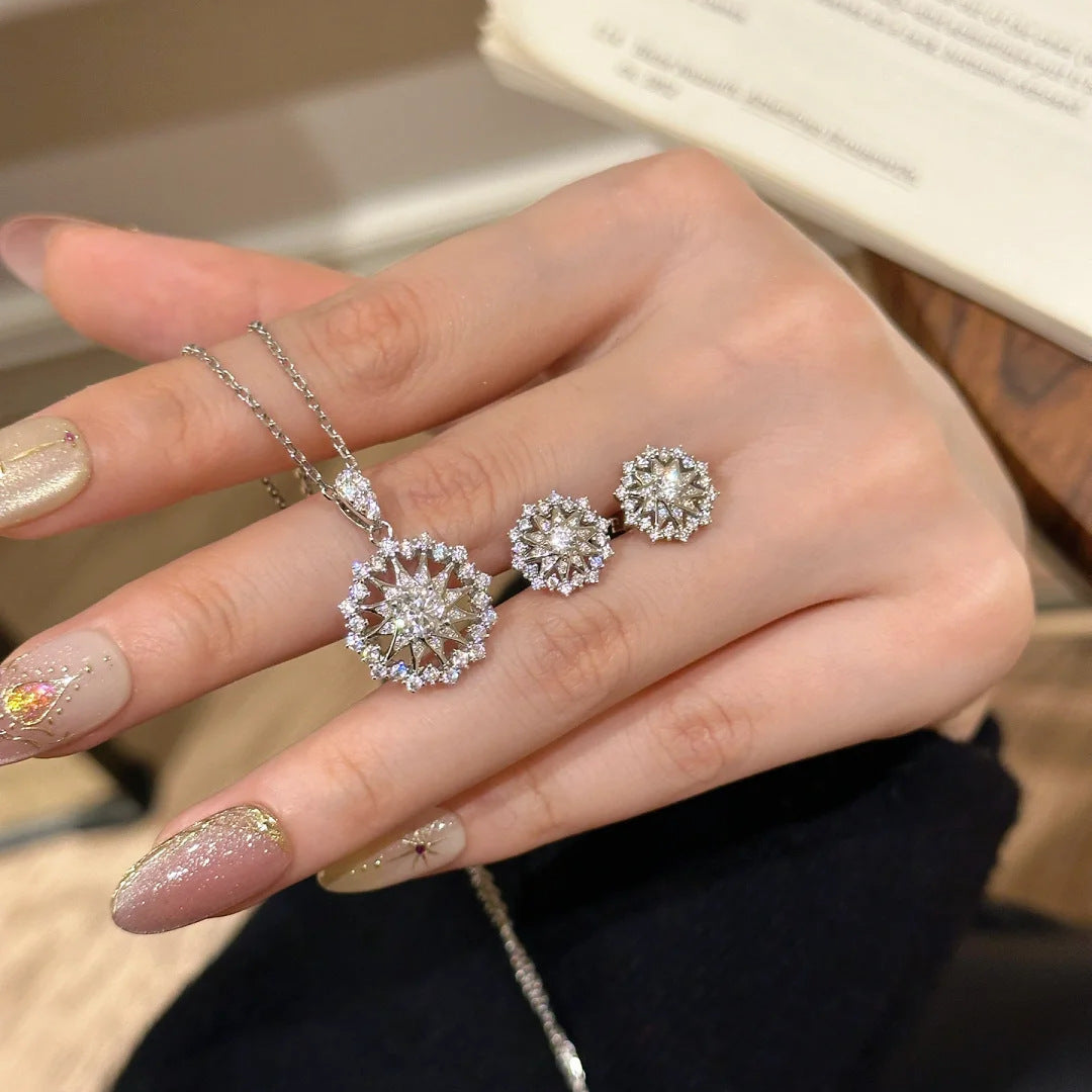 Retro Diamonds Sun Asterism Pendant Compass Earings Set