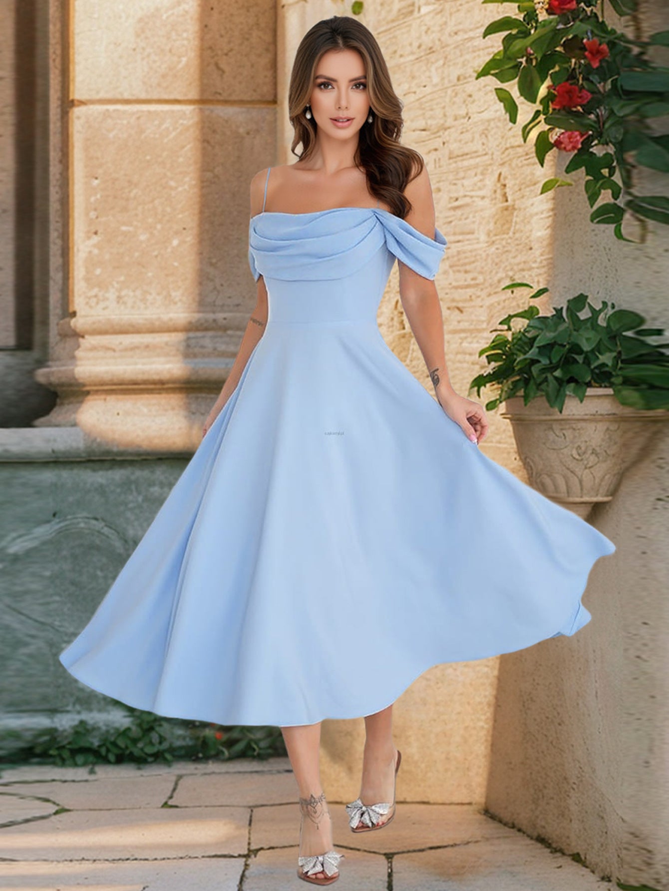 Women's Sexy Pleated Sling Slim Temperament Dress