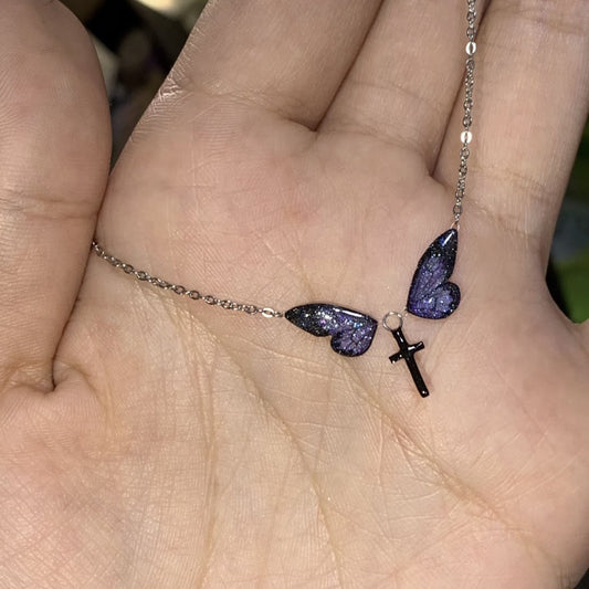 Eternal Night Butterfly Oil Dripping Clavicle Chain Fashion